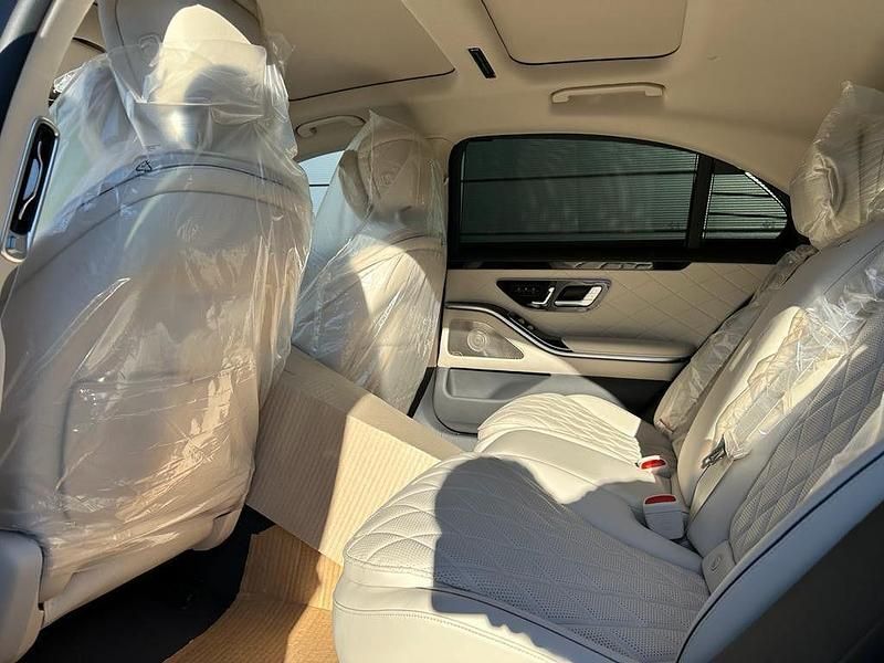 Gebraucht Mercedes S500 449 PS (330 kW) 2024 Beige Limousine