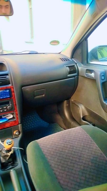 Gebraucht Opel Astra 101 PS (74 kW) 2001 Grau Coupé