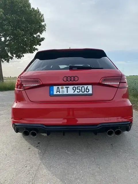 Gebraucht Audi A3 S-Line 190 PS (139 kW) 2018 Rot Limousine