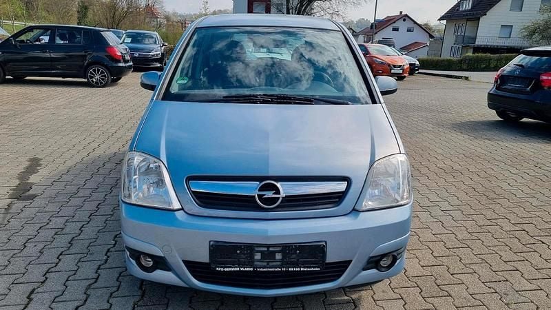 Second-hand Opel Meriva 90 CP (66 kW) 2007 Albastru Monovolum