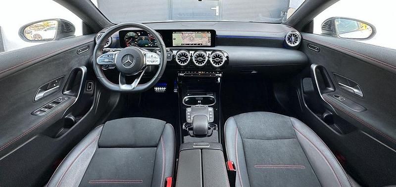 Gebraucht Mercedes CLA250e AMG line 160 PS (117 kW) 2021 Weiß Limousine