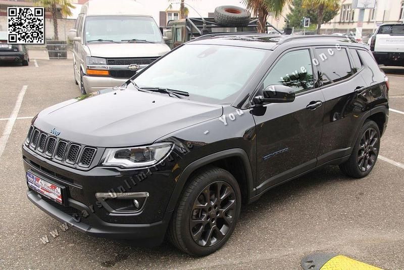 Second-hand Jeep Compass 179 CP (131 kW) 2021 Negru SUV