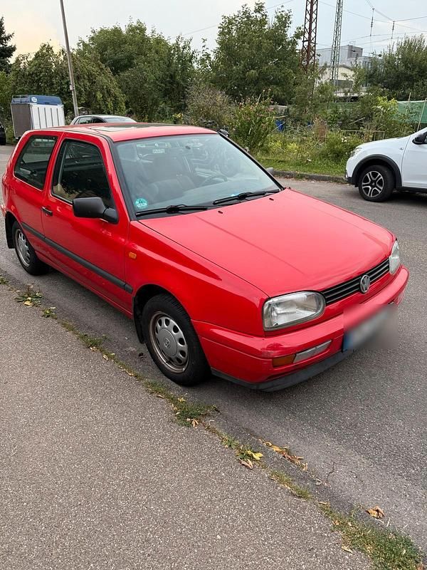 Rot Gebraucht 1997 VW Golf III Kleinwagen | 1.800 € - Bild 1/4