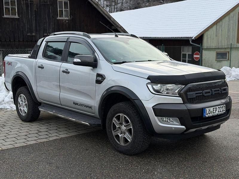 Gebraucht Ford Ranger 200 PS (147 kW) 2017 Silber Pickup