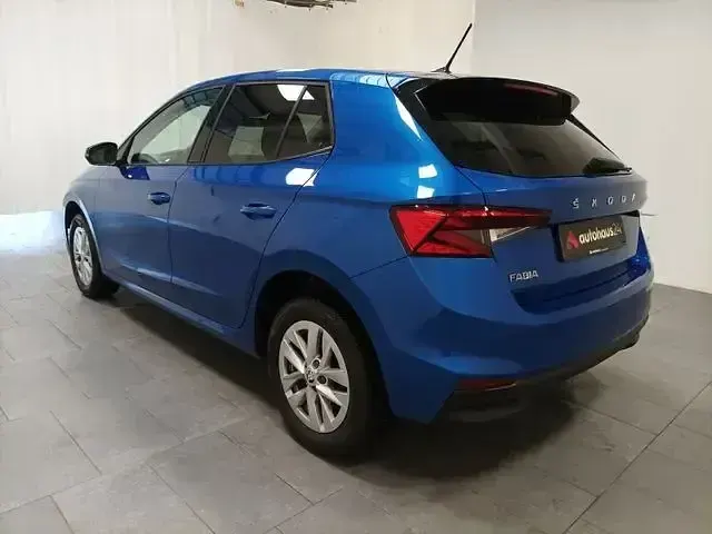 Gebraucht Skoda Fabia Active 65 PS (47 kW) 2023 Blau Kleinwagen