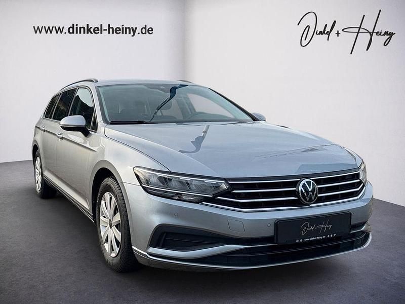 Gebraucht VW Passat Conceptline 150 PS (110 kW) 2022 Silber Kombi