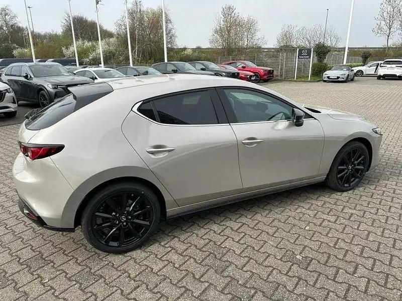 Nowe Mazda 3 Nagisa 140 KM (102 kW) 2026 Czarny Sedan/Limuzyna