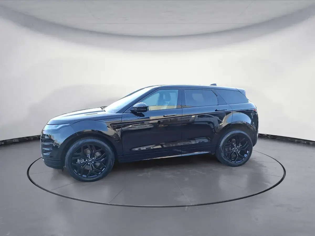 Second-hand Land Rover Range Rover evoque HSE Dynamic 204 CP (150 kW) 2023 Negru SUV