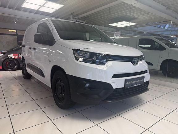 Gebraucht Toyota Proace City City 102 PS (75 kW) 2020 Schaumweiß Van / Kleinbus