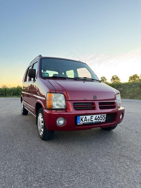 Rot Gebraucht 1999 Suzuki Wagon R+ Kombi | 1.800 € - Bild 1/4