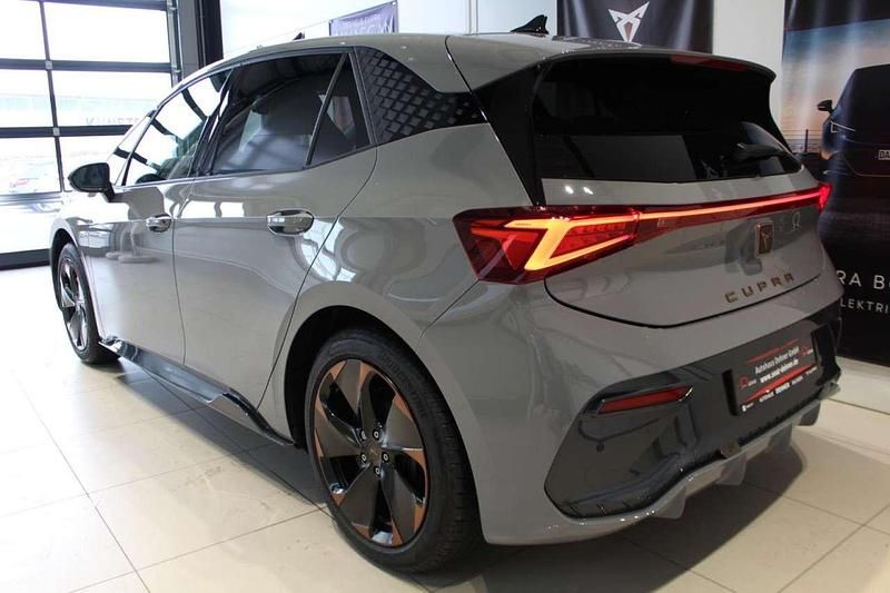 Nowe Cupra Born 169 kW (231 KM) 2025 Szary Hatchback