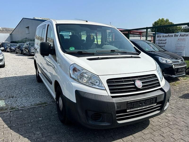 Weiß Gebraucht 2009 Fiat Scudo Van / Kleinbus | 4.300 € (Teuer) - Bild 1/4