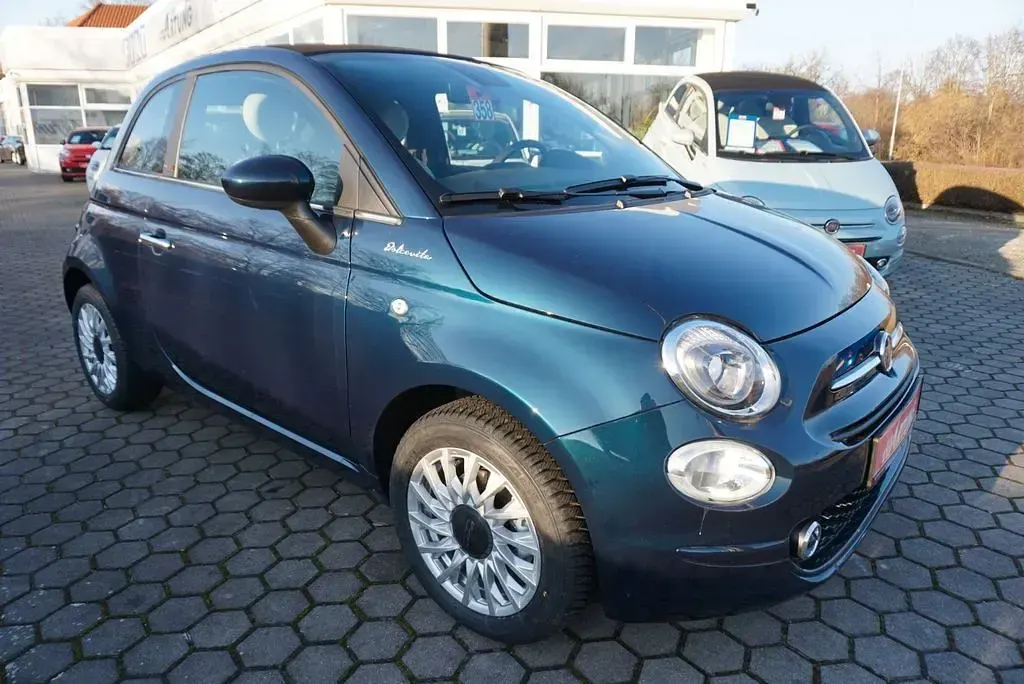 Gebraucht Fiat 500C Dolcevita 69 PS (50 kW) 2022 Blau Cabrio