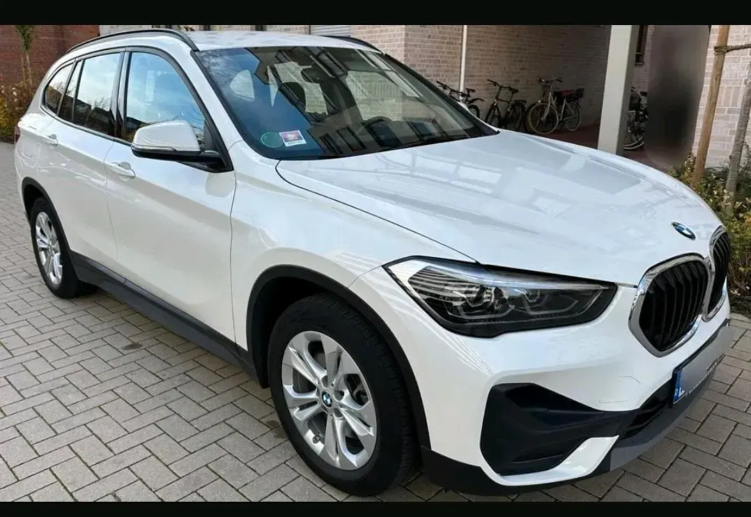 Gebraucht BMW X1 Efficient Dynamics 220 PS (161 kW) 2021 Weiß SUV