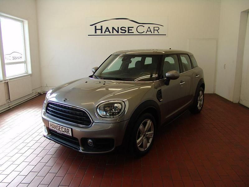 Gebraucht Mini One Countryman 102 PS (75 kW) 2020 Melting silver metallic SUV