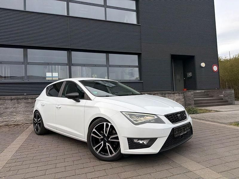 Gebraucht Seat Leon FR 184 PS (135 kW) 2016 Weiß Limousine