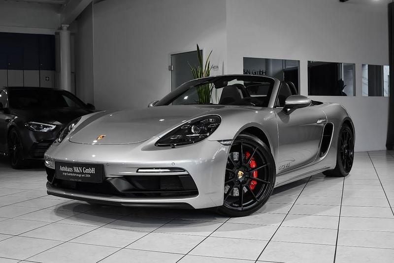Gebraucht Porsche 718 Boxster 400 PS (294 kW) 2023 Gt silber Cabrio