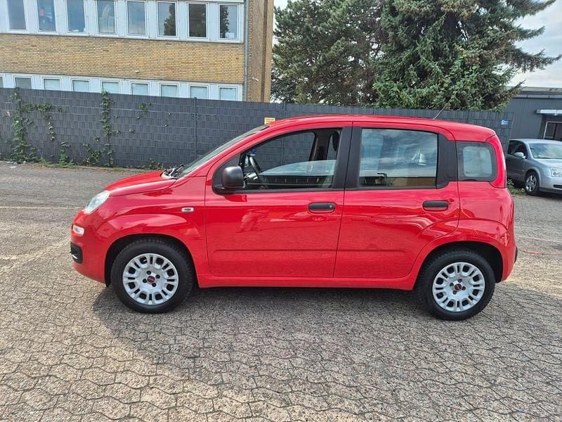 Gebraucht Fiat Panda Easy 69 PS (50 kW) 2020 Rot Kleinwagen