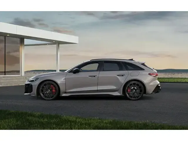 Neu Audi RS5 Ambiente 639 PS (469 kW) 2026 Plateaugrau metallic (metallic) Kombi