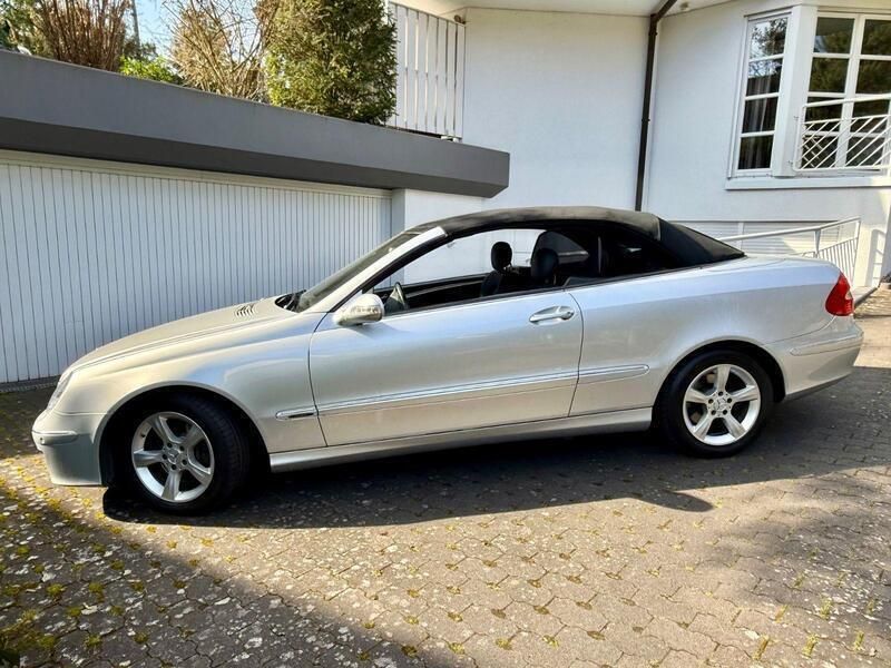 Silber Gebraucht 2006 Mercedes CLK200 Avantgarde Cabrio | 6.900 € (Guter Preis) - Bild 1/4