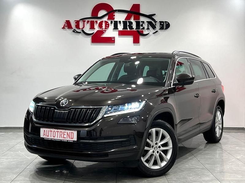 Braun Gebraucht 2018 Skoda Kodiaq Ambition SUV | 19.900 € (Fairer Preis) - Bild 1/4