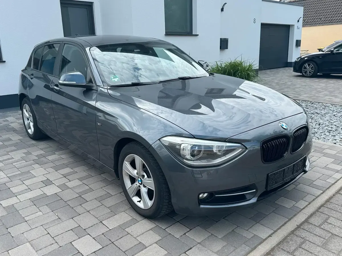 Gebraucht BMW 114 Sport Line 95 PS (69 kW) 2013 Grau Kleinwagen