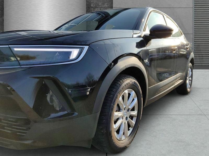 Gebraucht Opel Mokka-e Edition 100 kW (136 PS) 2022 Jade weiss/arktis weiss SUV