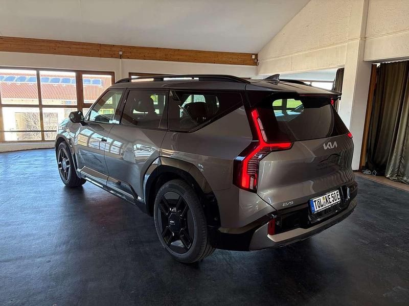 Gebraucht Kia EV9 Edition 7 283 kW (385 PS) 2024 (dfg) pebble gray met. SUV