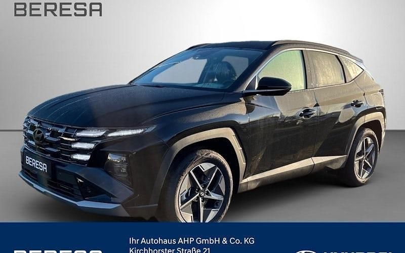Neu Hyundai Tucson Trend 150 PS (110 kW) 2025 Schwarz SUV