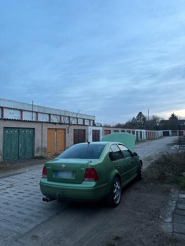 Gebraucht VW Bora Highline 150 PS (110 kW) 1998 Grün Limousine