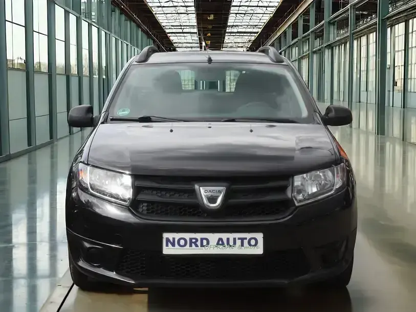 Gebraucht Dacia Logan MCV 75 PS (55 kW) 2014 Schwarz Limousine
