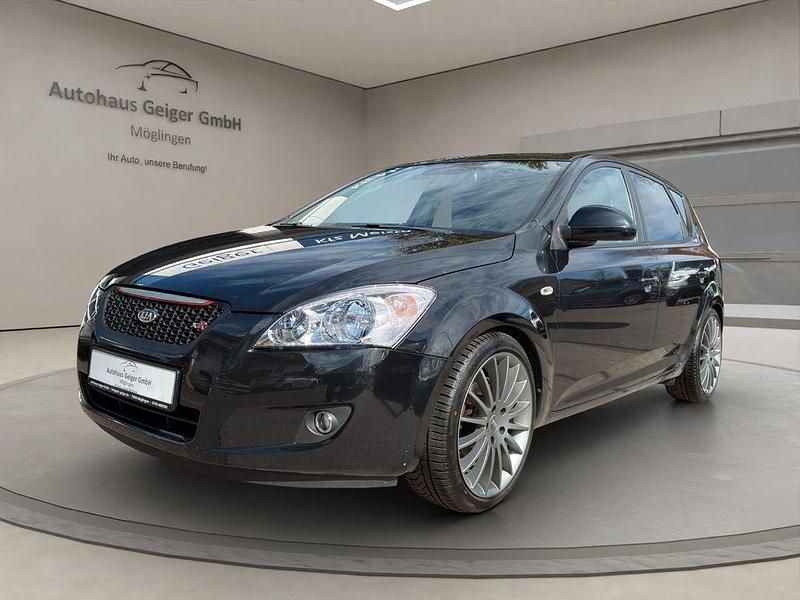 Gebraucht Kia Ceed 109 PS (80 kW) 2007 Schwarz Kleinwagen