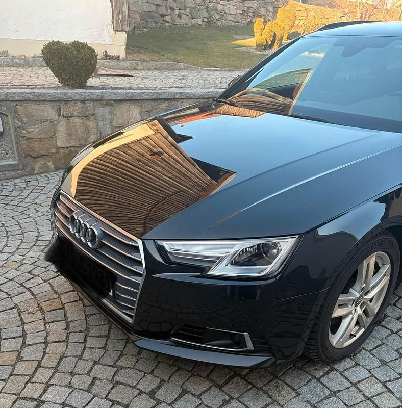 Gebraucht Audi A4 S-Line 190 PS (139 kW) 2016 Schwarz Kombi
