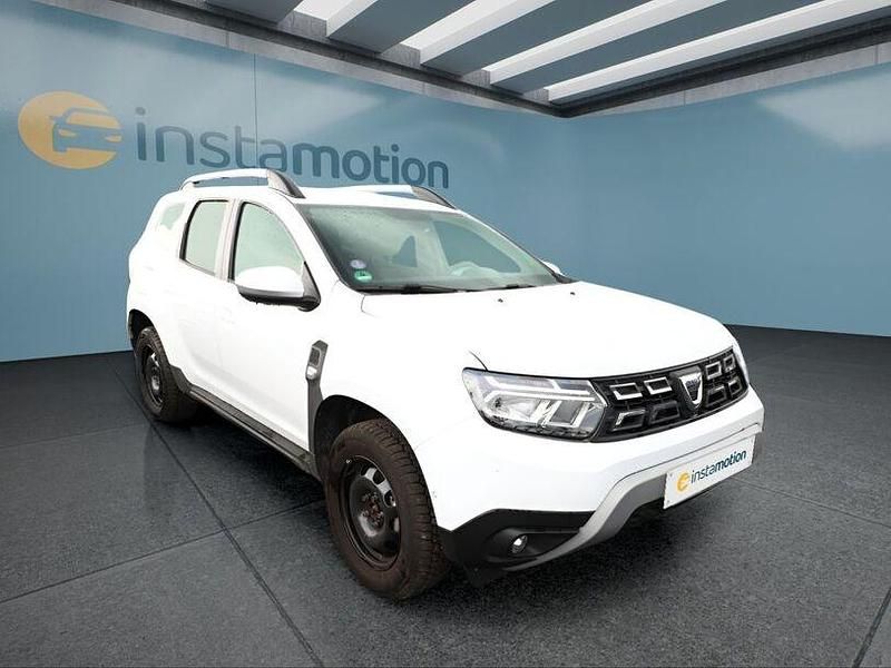 Używany Dacia Duster 150 KM (110 kW) 2022 Biały SUV
