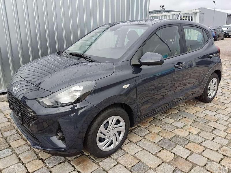 Auroragrey Neu 2025 Hyundai i10 GO! Kleinwagen | 16.490 € (Fairer Preis) - Bild 1/4