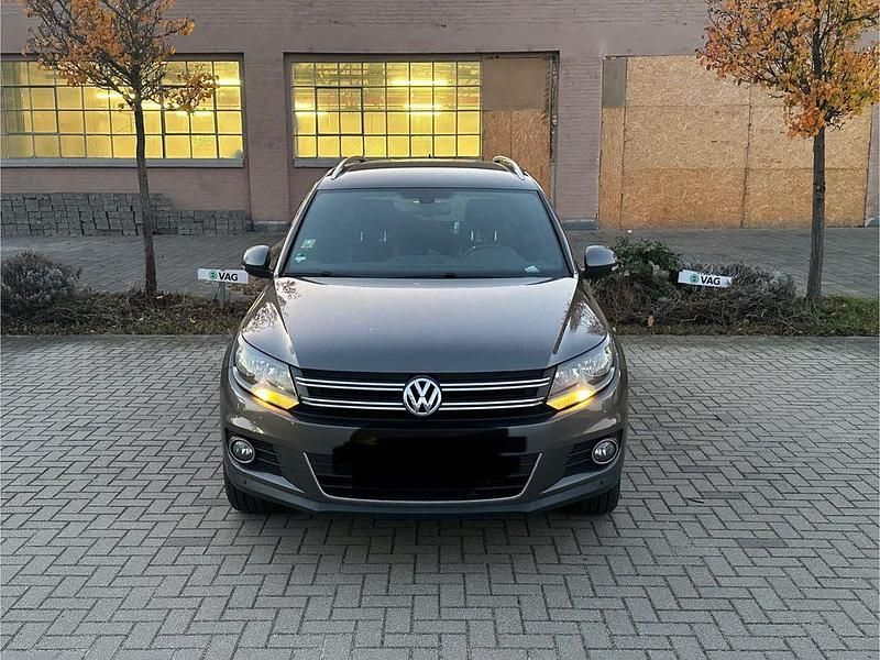 Grau Gebraucht 2013 VW Tiguan Cup SUV | 8.700 € (Superpreis) - Bild 1/4