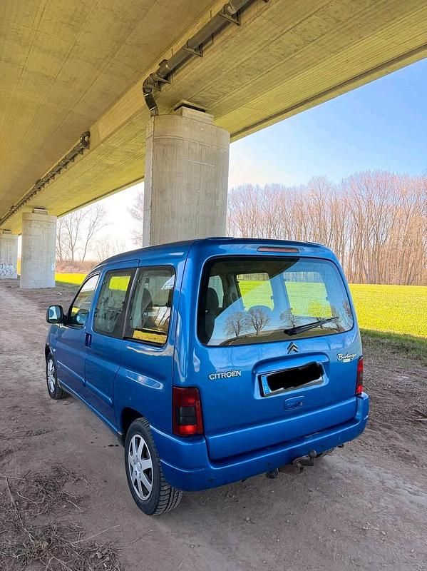 Gebraucht Citroën Berlingo 75 PS (55 kW) 2005 Blau Van / Kleinbus
