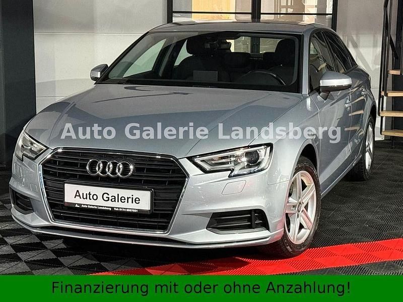 Gebraucht Audi A3 Ambiente 116 PS (85 kW) 2017 Silber Limousine
