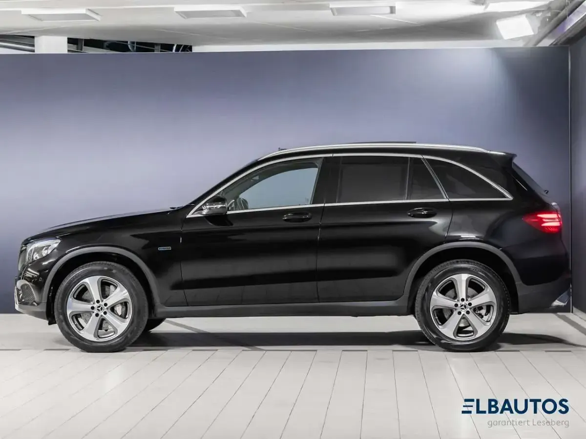 Gebraucht Mercedes GLC350 Exclusive 320 PS (235 kW) 2018 Obsidianschwarz SUV