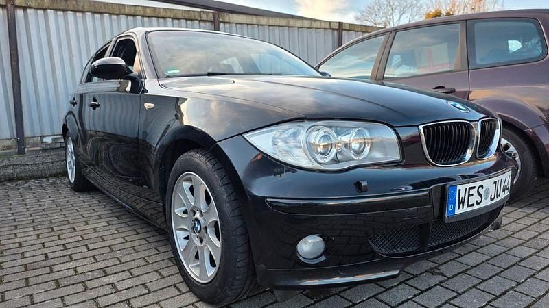 Gebraucht BMW 120 150 PS (110 kW) 2004 Schwarz Kleinwagen