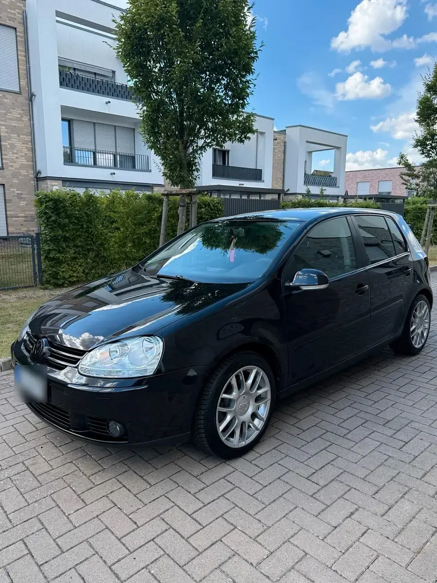 Gebraucht VW Golf V Edition 115 PS (84 kW) 2006 Schwarz Kleinwagen