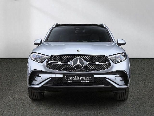 Gebraucht Mercedes GLC200 AMG 163 PS (119 kW) 2026 Silber SUV