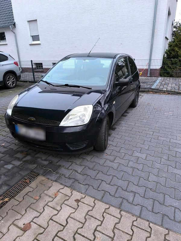 Gebraucht Ford Fiesta 60 PS (44 kW) 2004 Kleinwagen