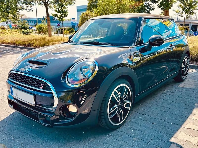 Gebraucht Mini Cooper S 192 PS (141 kW) 2015 Schwarz Kleinwagen