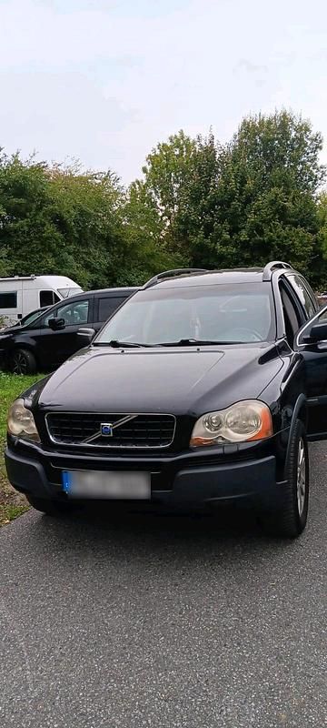 Schwarz Gebraucht 2003 Volvo XC90 SUV | 2.500 € - Bild 1/4