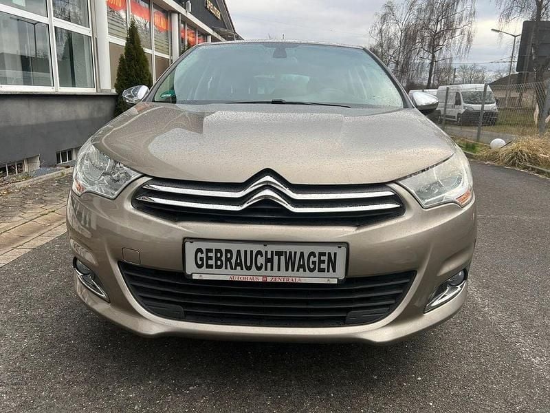 Gebraucht Citroën C4 SELECTION 150 PS (110 kW) 2013 Gold Limousine