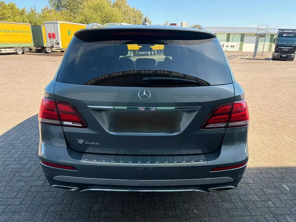 Gebraucht Mercedes GLE350 258 PS (189 kW) 2017 Grau SUV