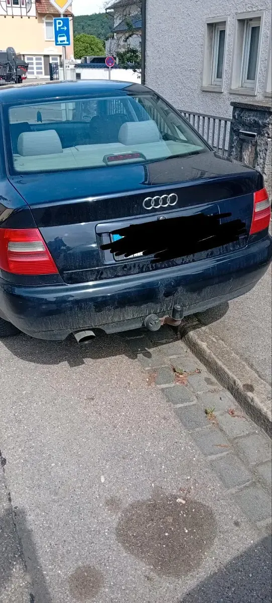 Gebraucht Audi A4 101 PS (74 kW) 1997 Blau Limousine