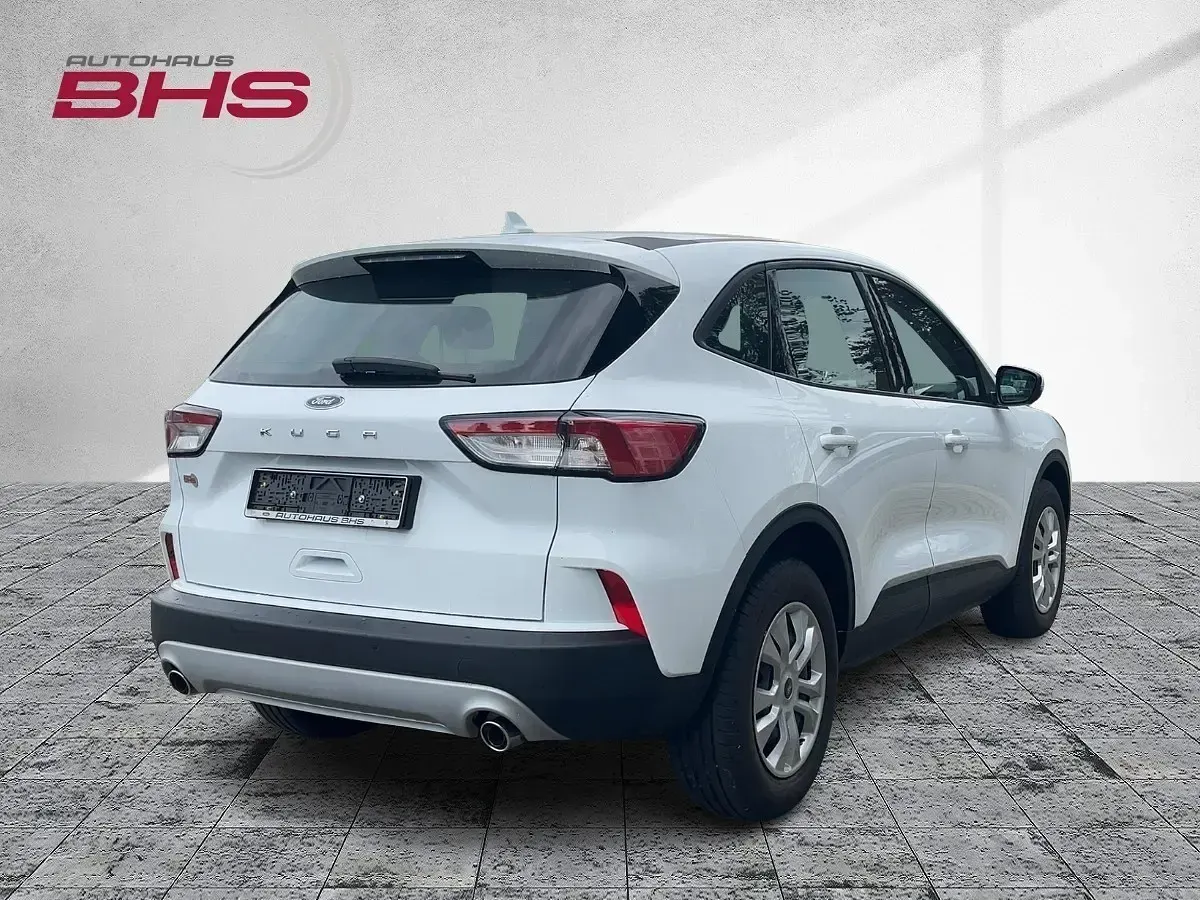 Gebraucht Ford Kuga Cool & Connect 150 PS (110 kW) 2023 Frostweiß (weiß) SUV