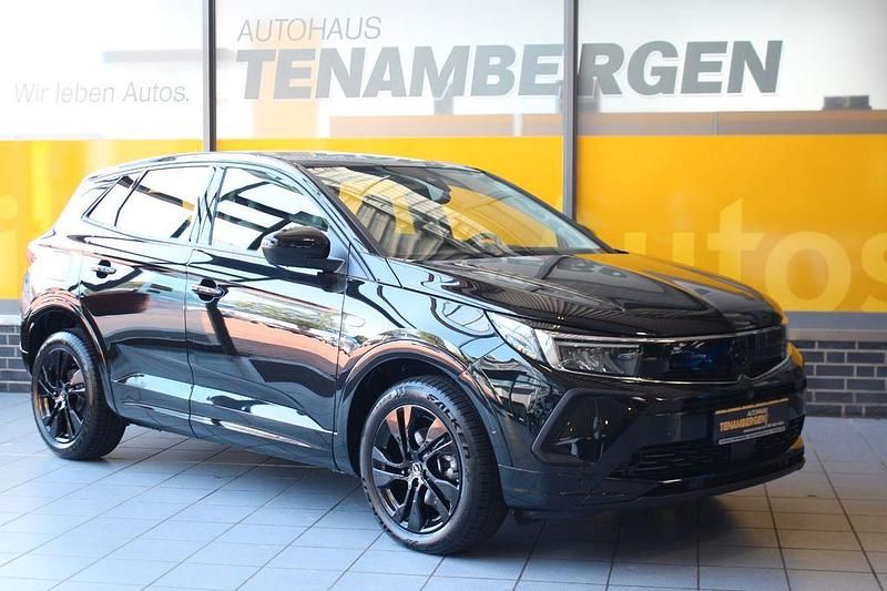 Schwarz graphit (metallic) Gebraucht 2024 Opel Grandland X GS Line SUV | 27.450 € (Fairer Preis) - Bild 1/4